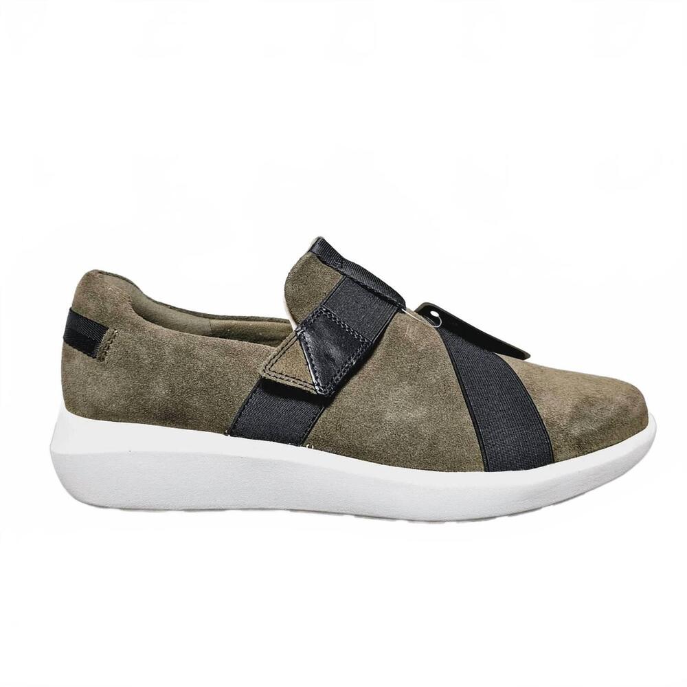 NEW CLARKS women's kayleigh charm loafers in dark olive suede
